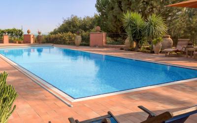 Piscine Hotel 6